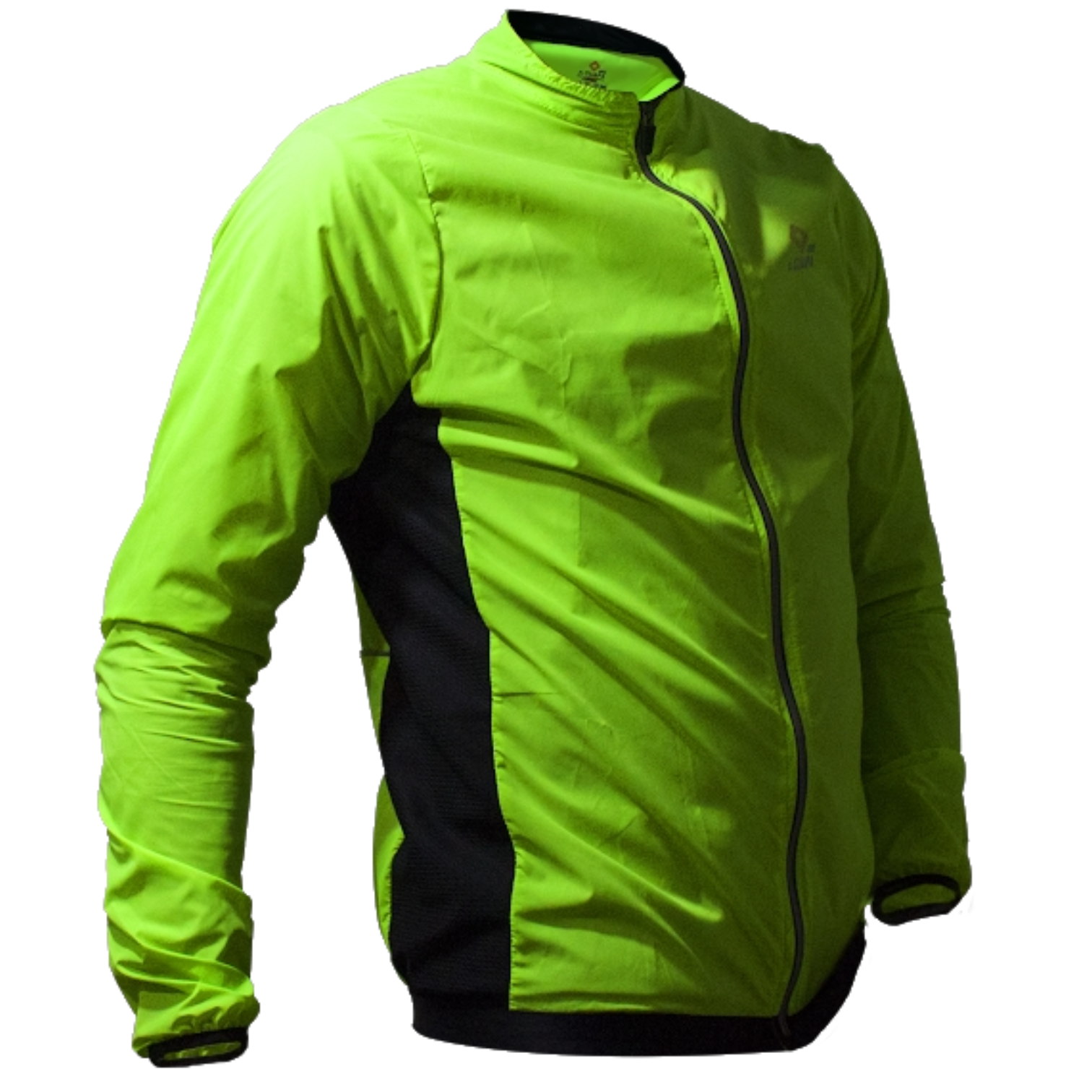 Detalle frontal de la chaqueta rompevientos verde neón para hombre con cremallera reflectiva y la malla lateral.