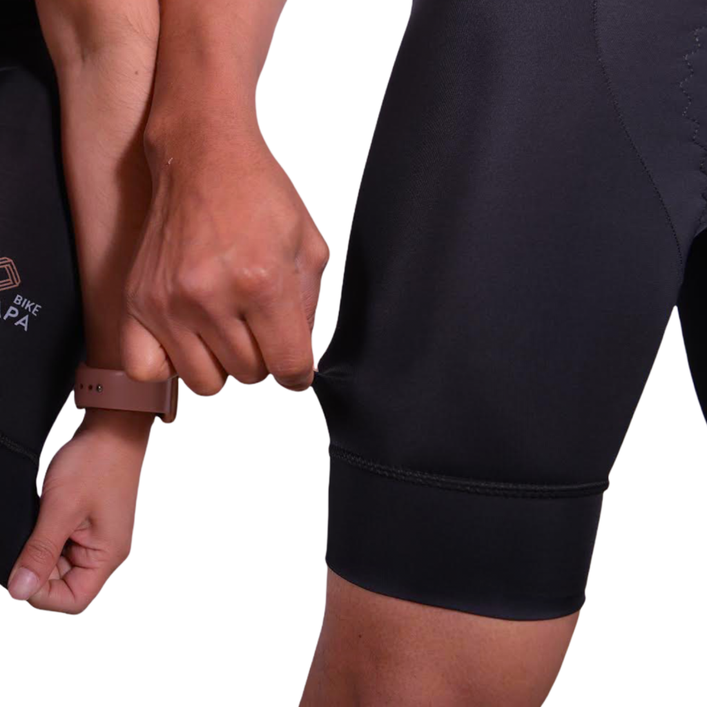 Prueba elastica de la tela de la Licra para ciclismo