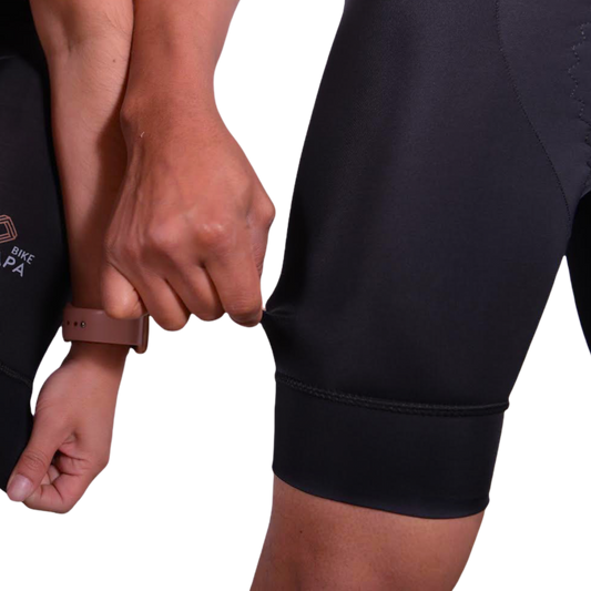 Prueba elastica de la tela de la Licra para ciclismo