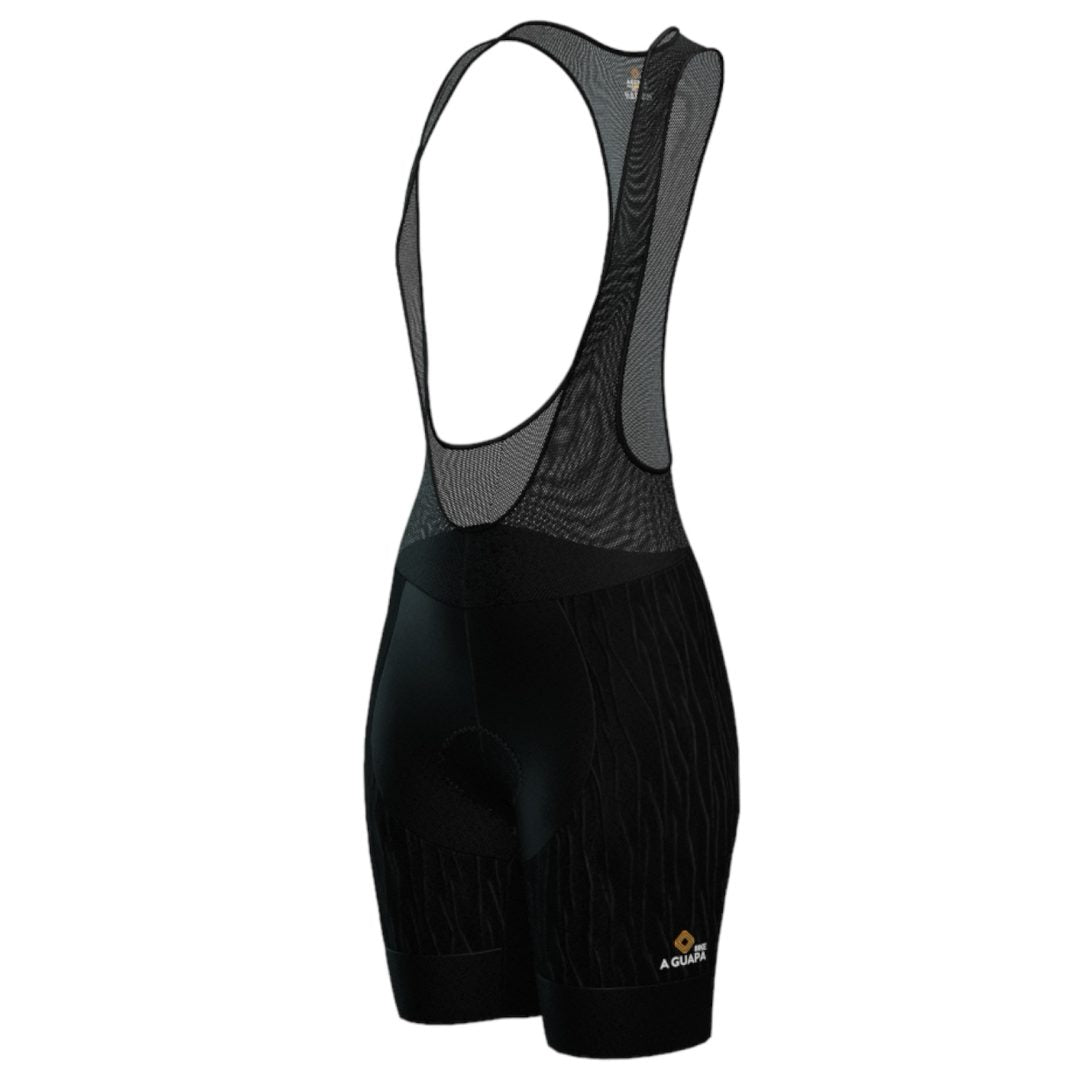 Licra corta de ciclismo negra en tela grabada con moldería especial para dama de la línea Pro de A Guapa Bike.